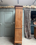 Charger l'image dans la visionneuse de la galerie, Armoire ancienne Louis-Philippe en pin massif