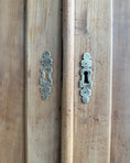 Charger l'image dans la visionneuse de la galerie, Petite armoire ancienne
