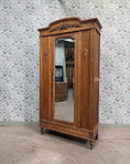 Charger l'image dans la visionneuse de la galerie, Armoire ancienne en chêne