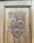 Charger l'image dans la visionneuse de la galerie, Armoire Art Déco trois portes