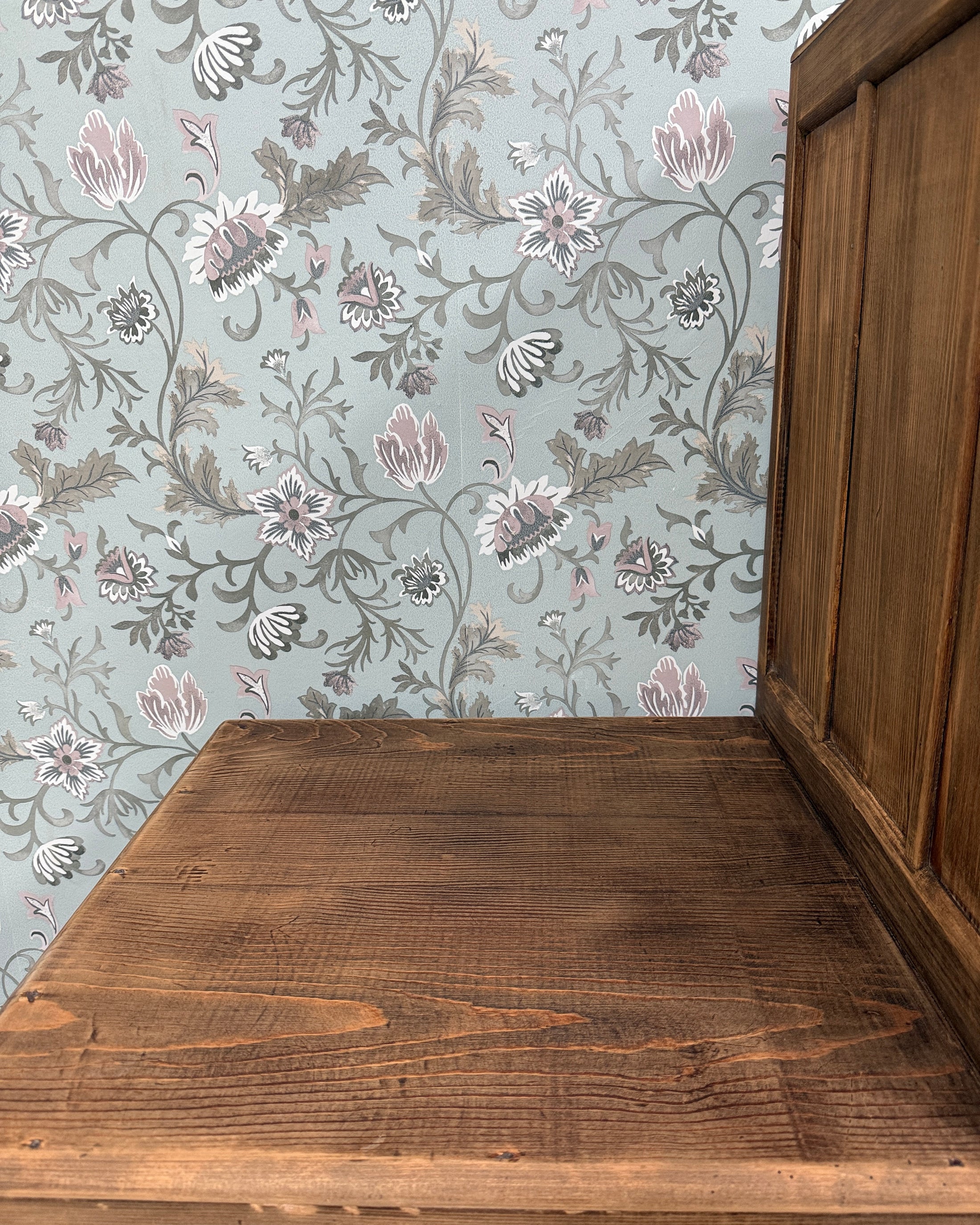 Armoire asymétrique Art Déco