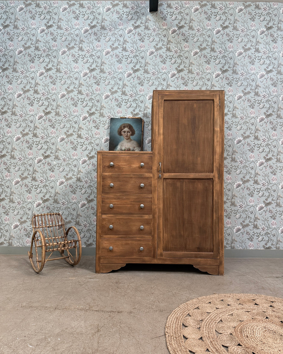 Armoire art déco asymétrique