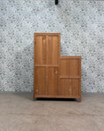 Charger l'image dans la visionneuse de la galerie, Armoire asymétrique Art Déco