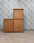 Charger l'image dans la visionneuse de la galerie, Armoire parisienne asymétrique en chêne