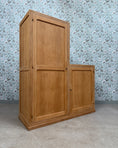 Charger l'image dans la visionneuse de la galerie, Armoire parisienne asymétrique en chêne
