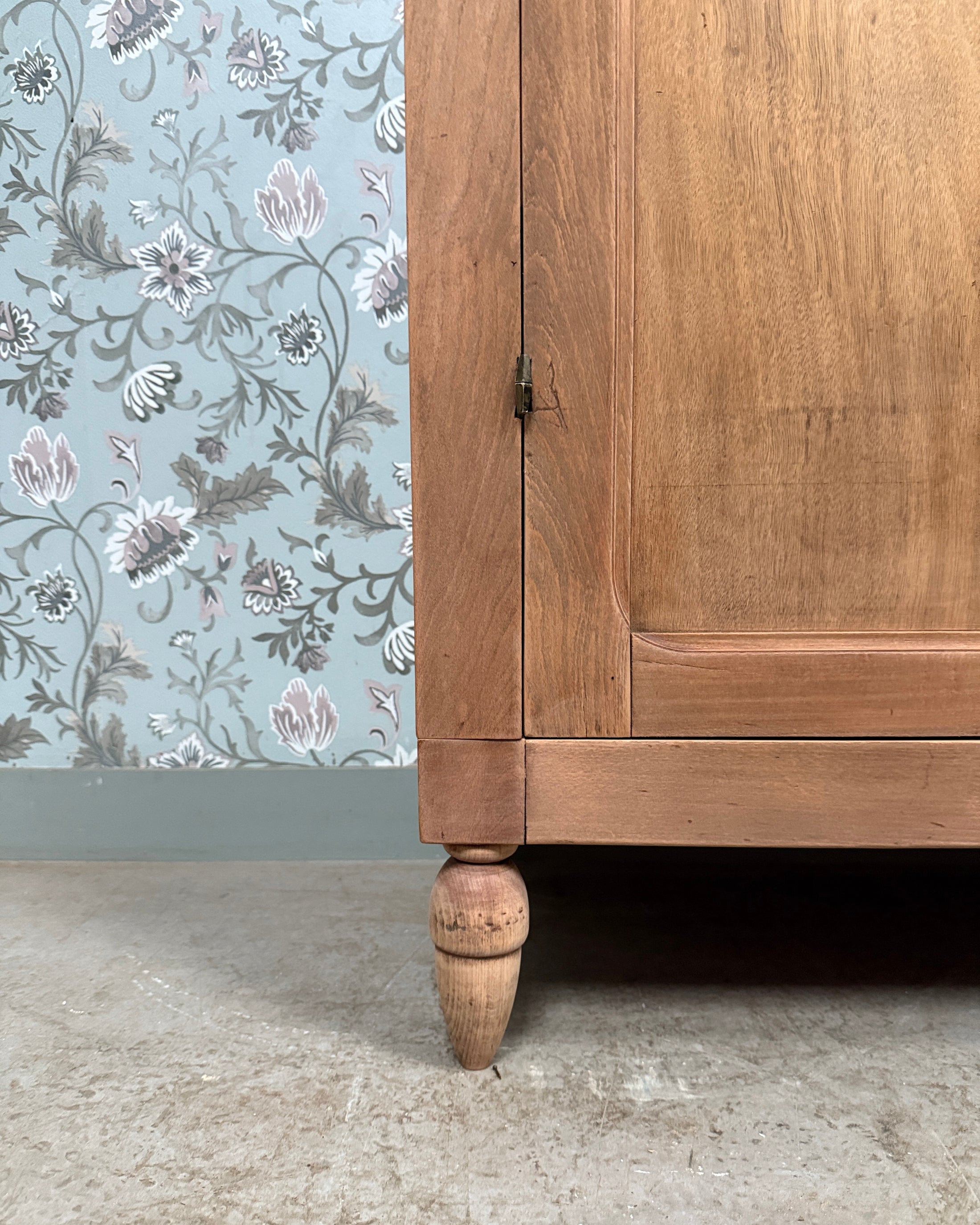 Armoire vitrée vintage