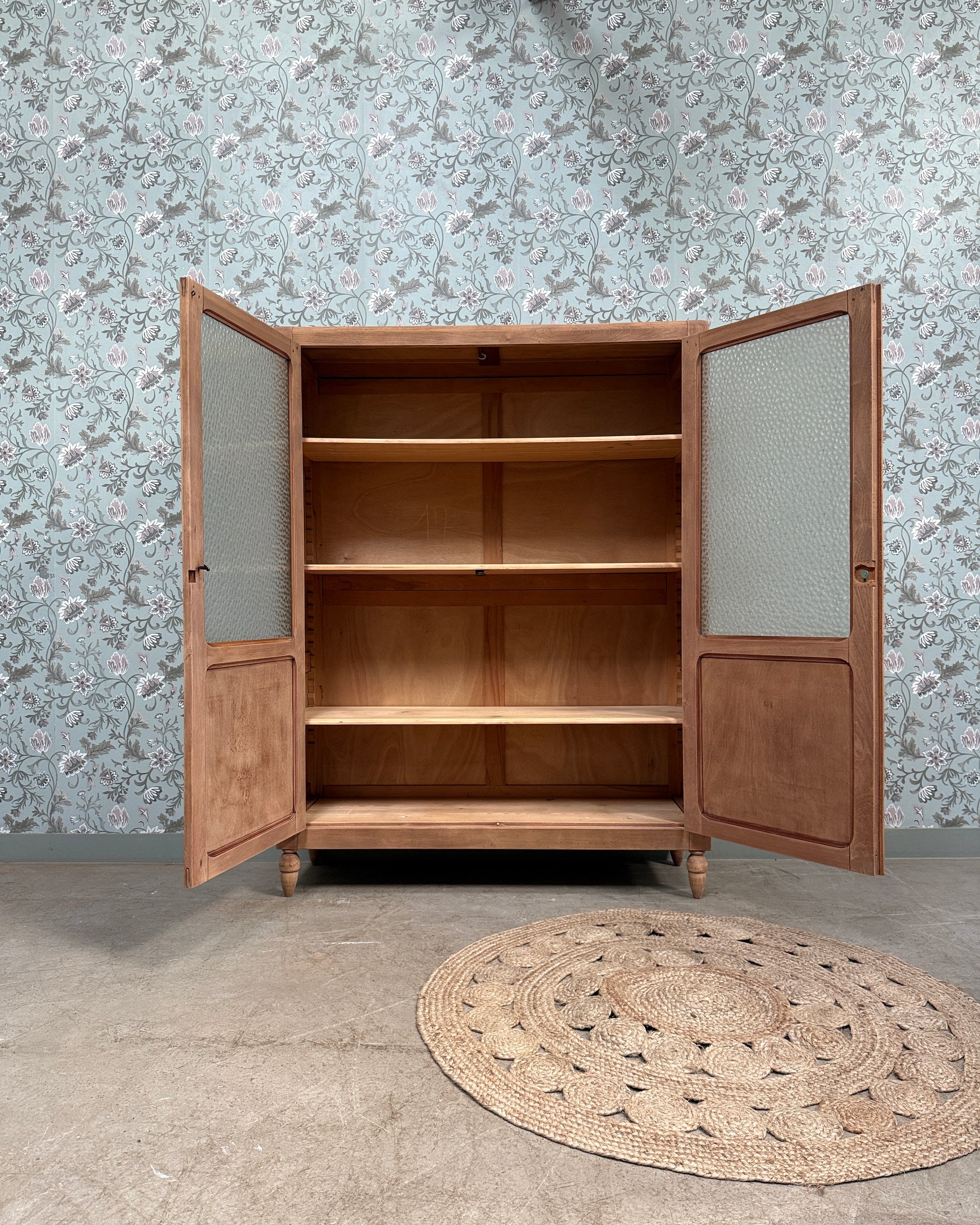 Armoire vitrée vintage
