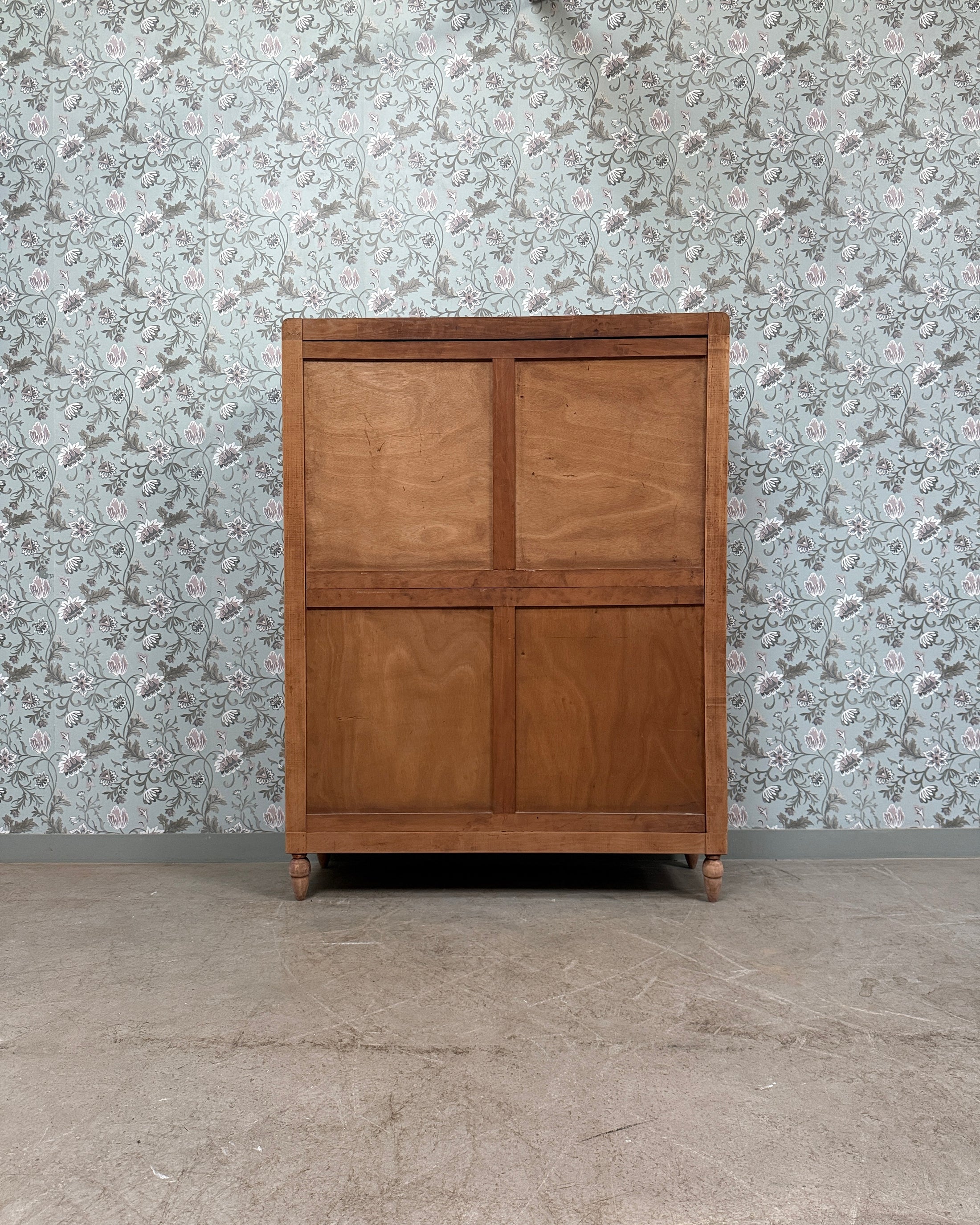 Armoire vitrée vintage