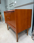 Charger l'image dans la visionneuse de la galerie, Buffet scandinave en teck