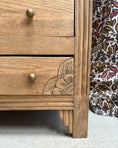 Charger l'image dans la visionneuse de la galerie, Commode Art Déco en chêne