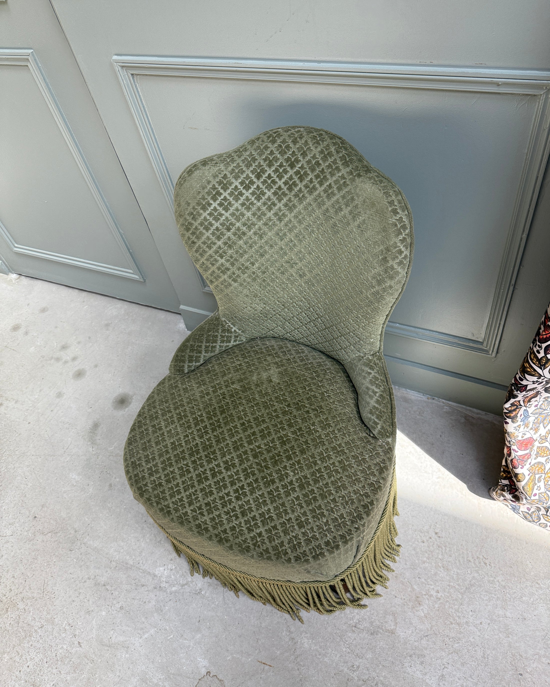 Fauteuil crapaud en velours vert
