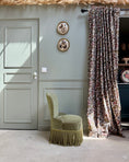 Charger l'image dans la visionneuse de la galerie, Fauteuil crapaud en velours vert