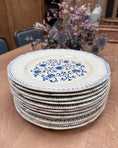 Charger l'image dans la visionneuse de la galerie, Grandes assiettes plates terre de fer Boch Frères