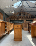 Charger l'image dans la visionneuse de la galerie, Table de chevet Louis-Philippe