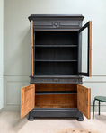 Charger l'image dans la visionneuse de la galerie, Vaisselier Louis Philippe patine noire