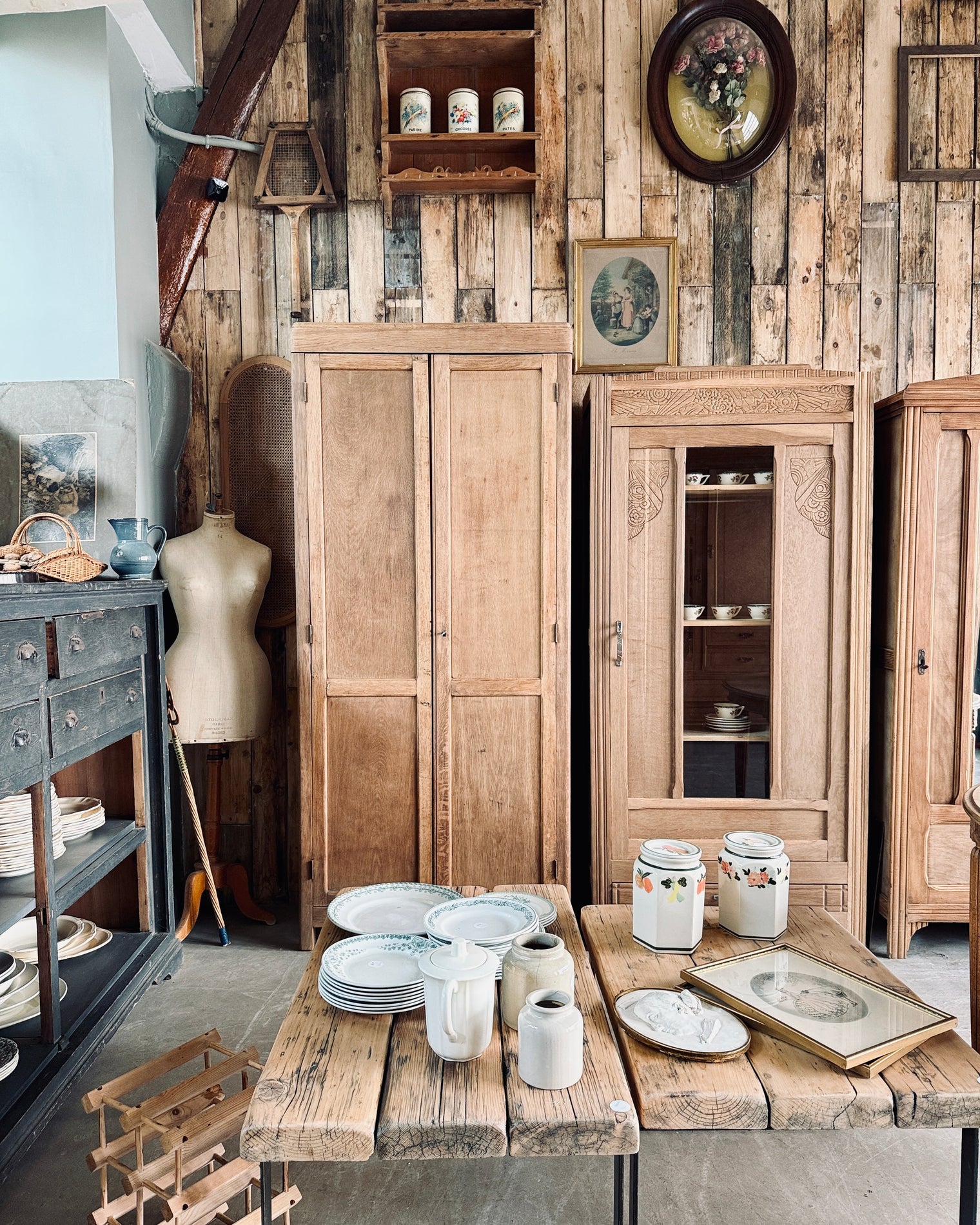 Showroom de la brocante FAUVETTE à Aubervilliers