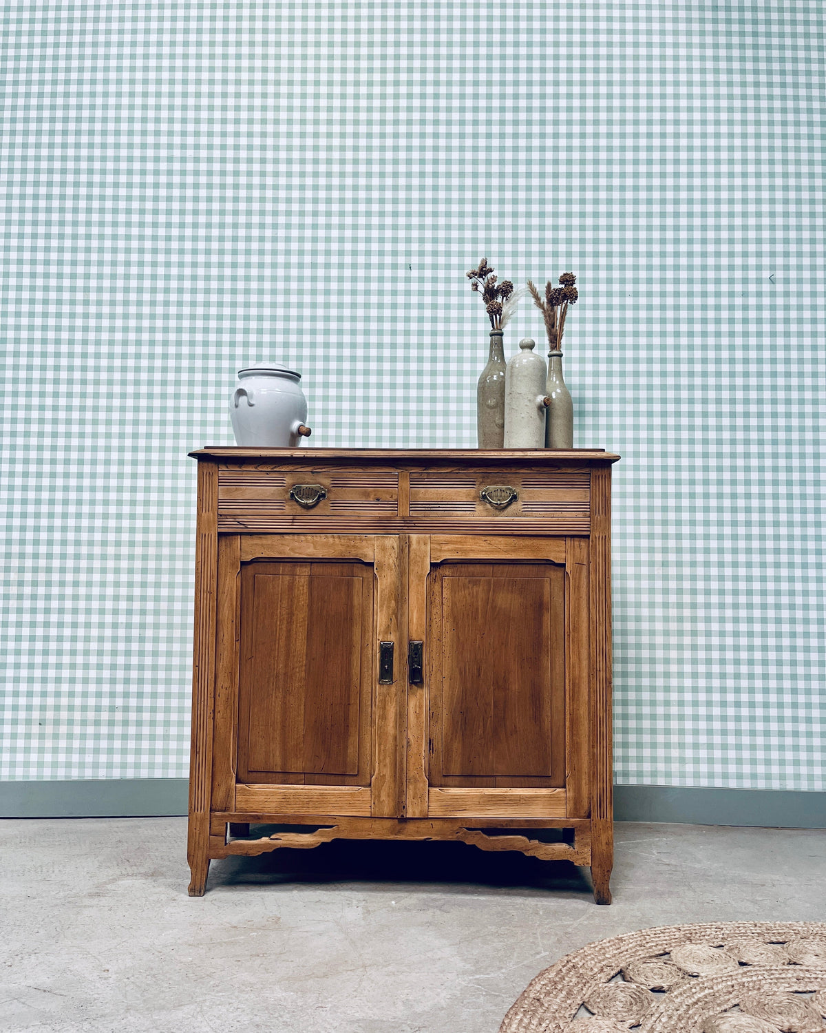 Pourquoi acheter un meuble ancien pour votre décoration ?