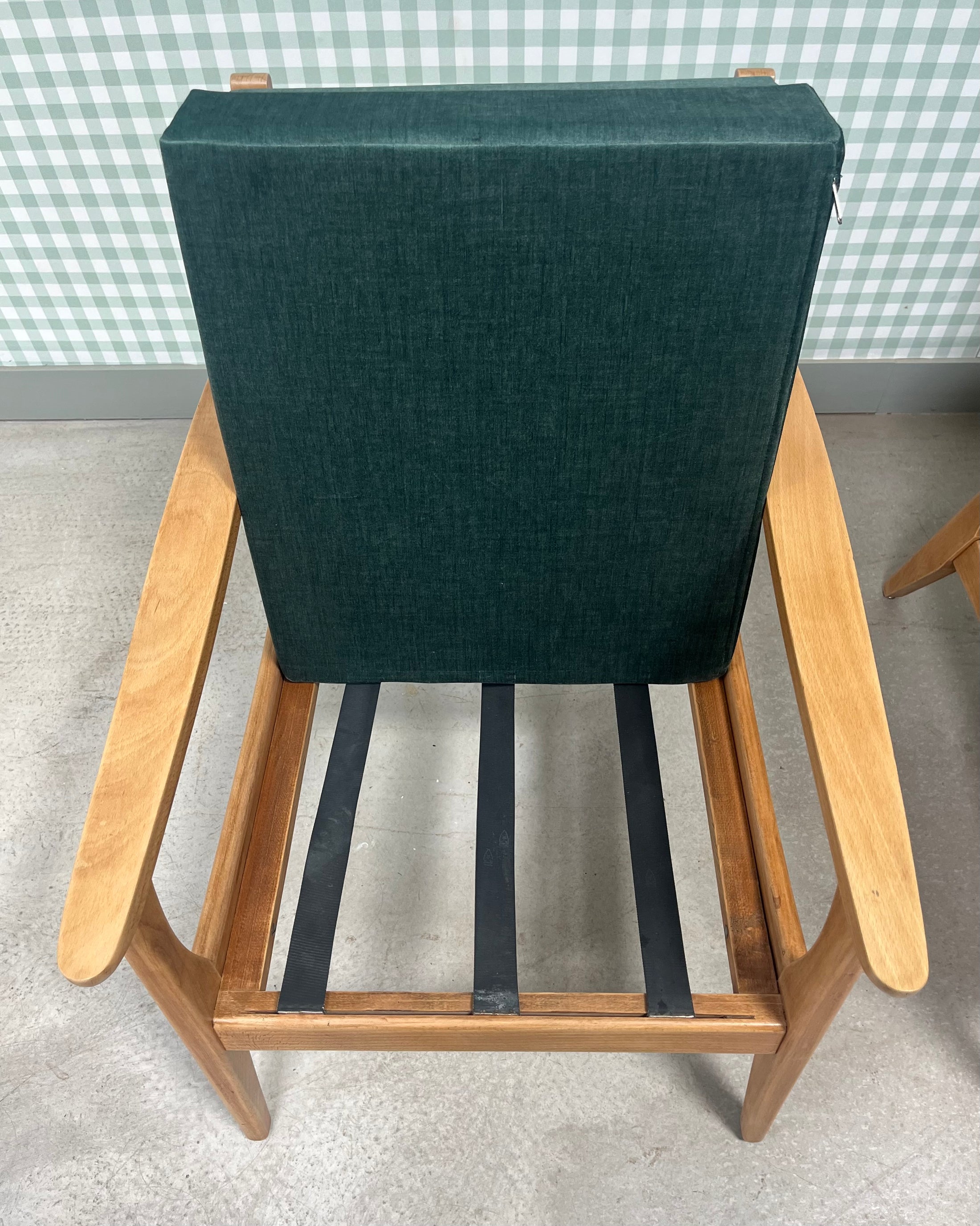 Paire de fauteuils scandinaves