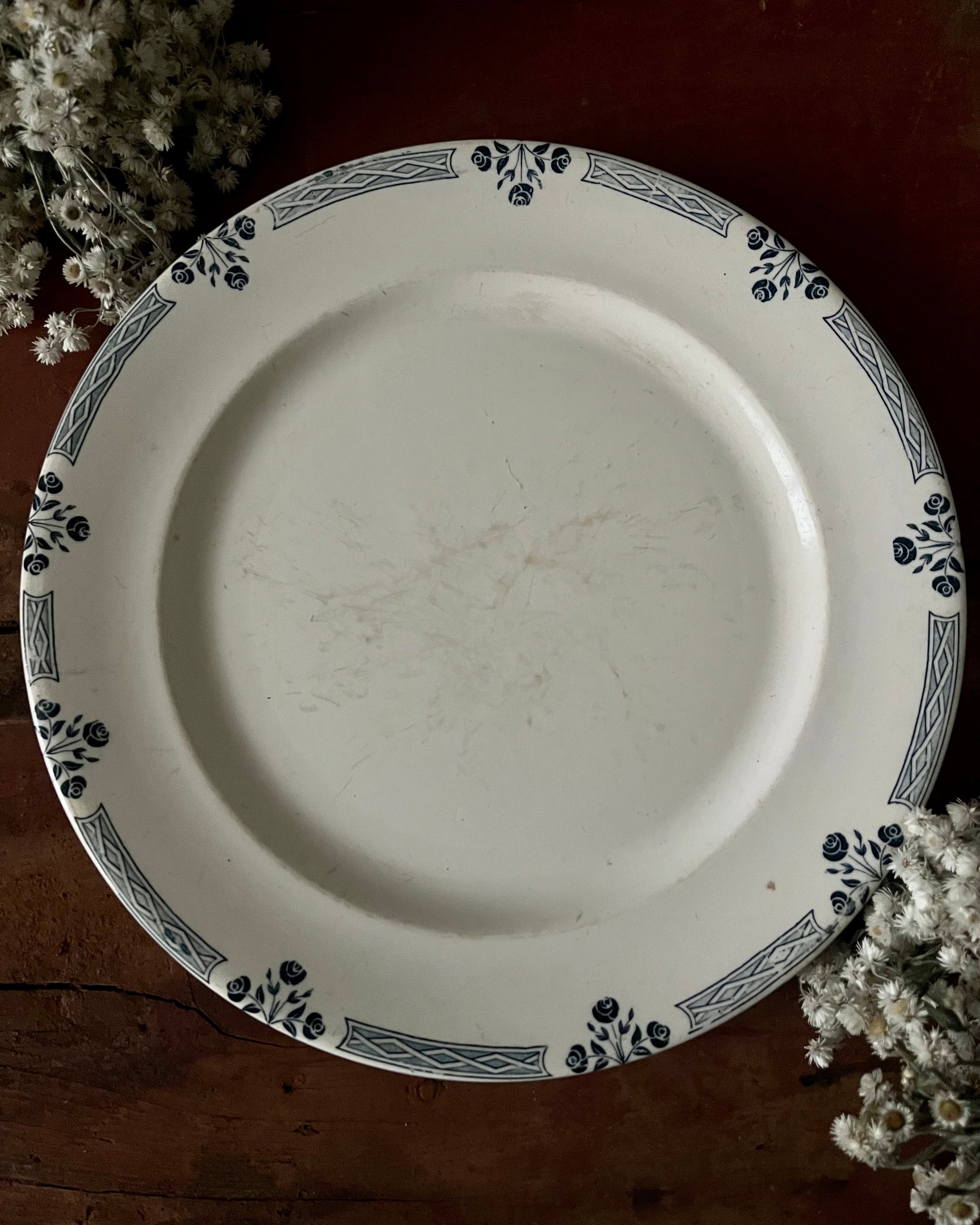 Plat rond plat terre de fer Art Déco
