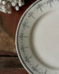 Charger l'image dans la visionneuse de la galerie, Assiette plate Dépôt de Paris

