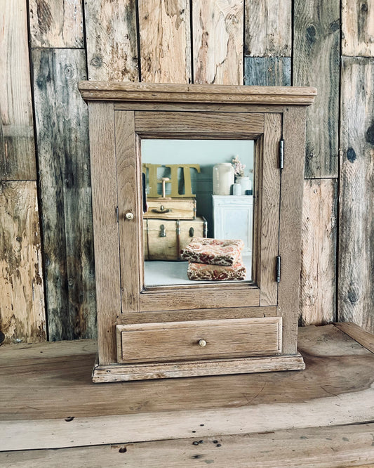 Armoirette avec miroir