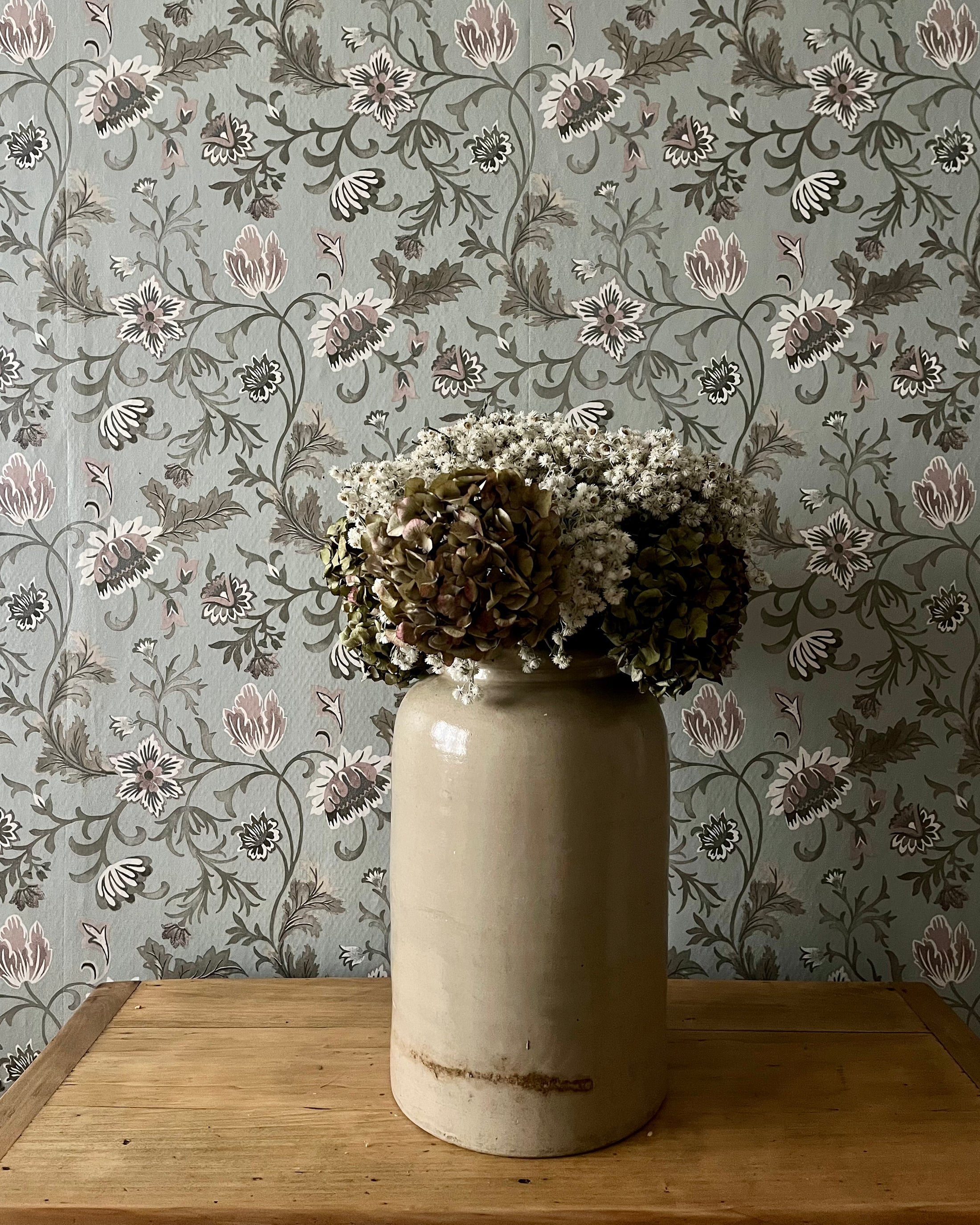 Grand vase en grès émaillé gris