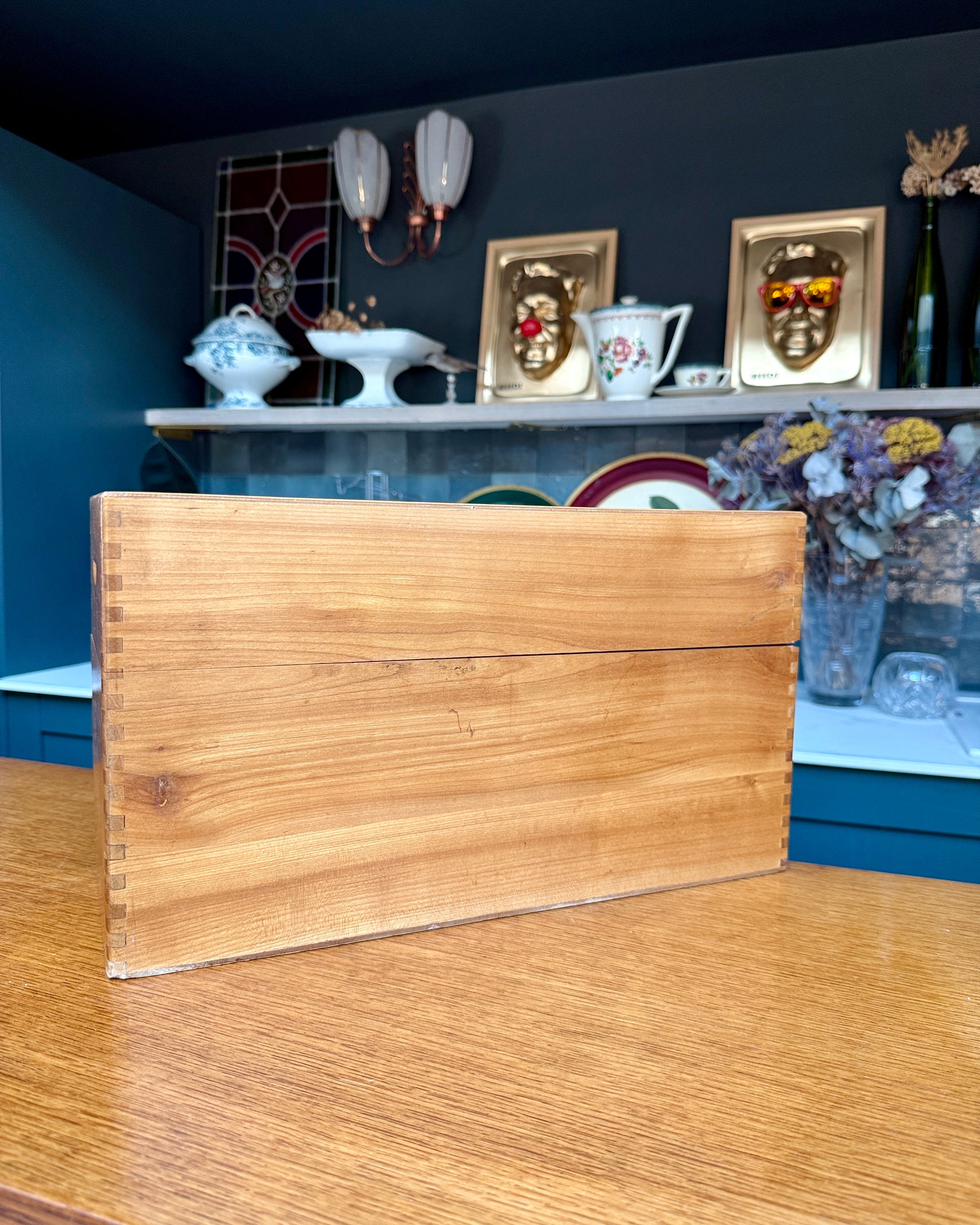 Ancienne boîte à fiches en bois