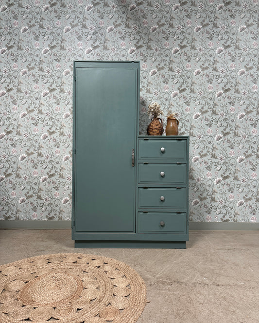 Armoire Art Déco asymétrique