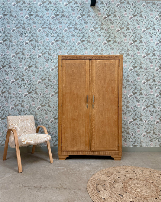 Armoire Art Déco en chêne avec penderie