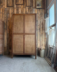 Charger l'image dans la visionneuse de la galerie, Grande armoire Art Déco en chêne
