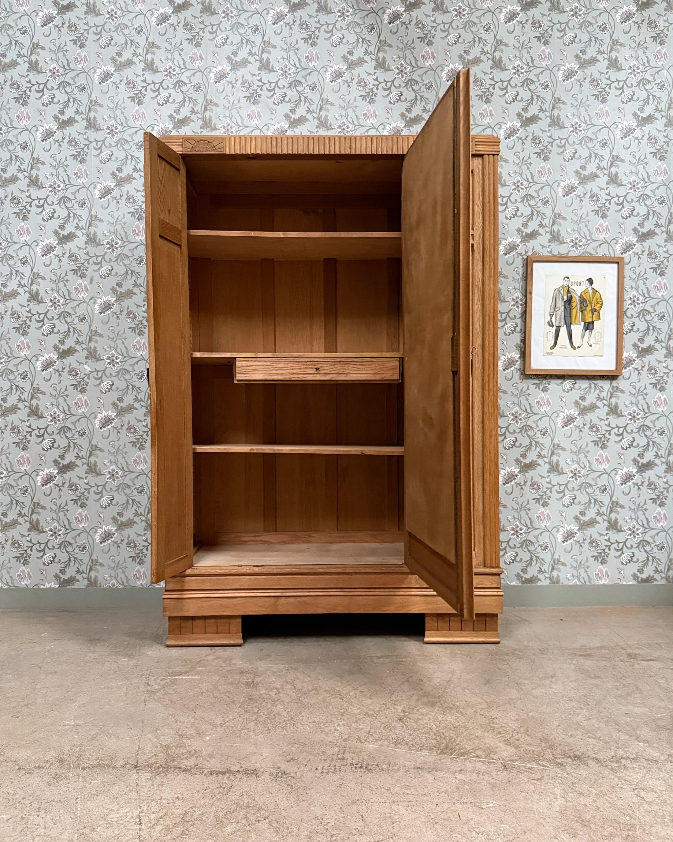 Armoire Art Déco en chêne