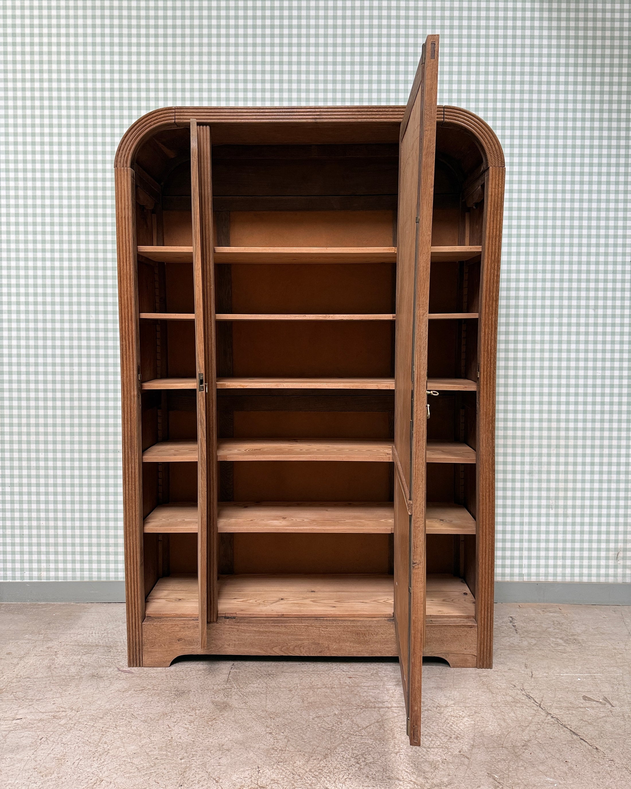 Armoire Art Déco en chêne