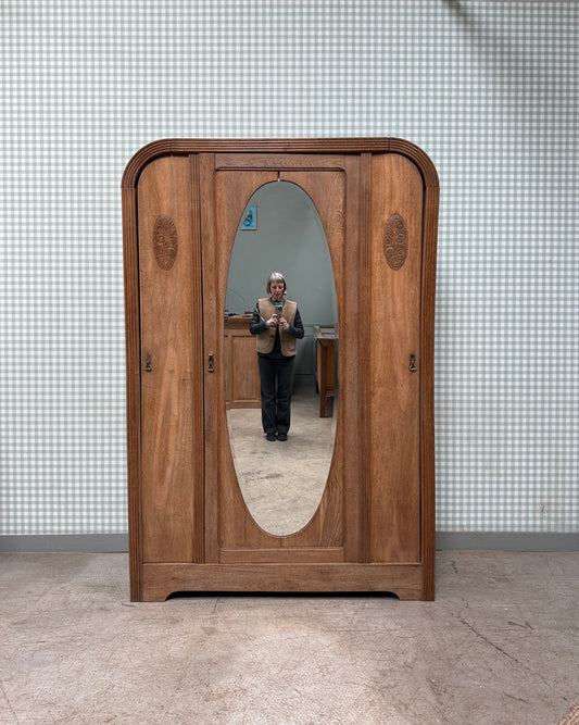 Armoire Art Déco en chêne