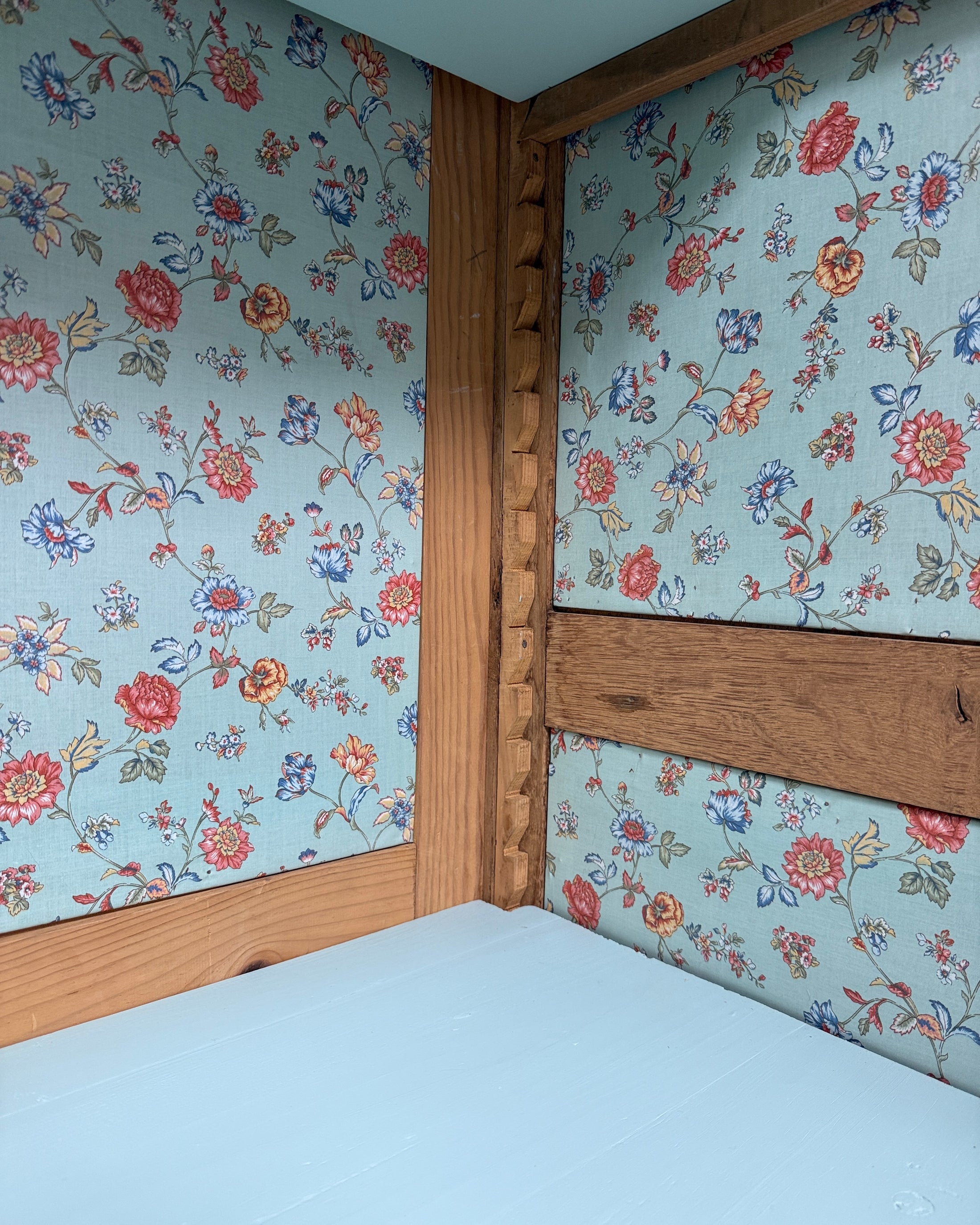 Armoire Art Déco peinte