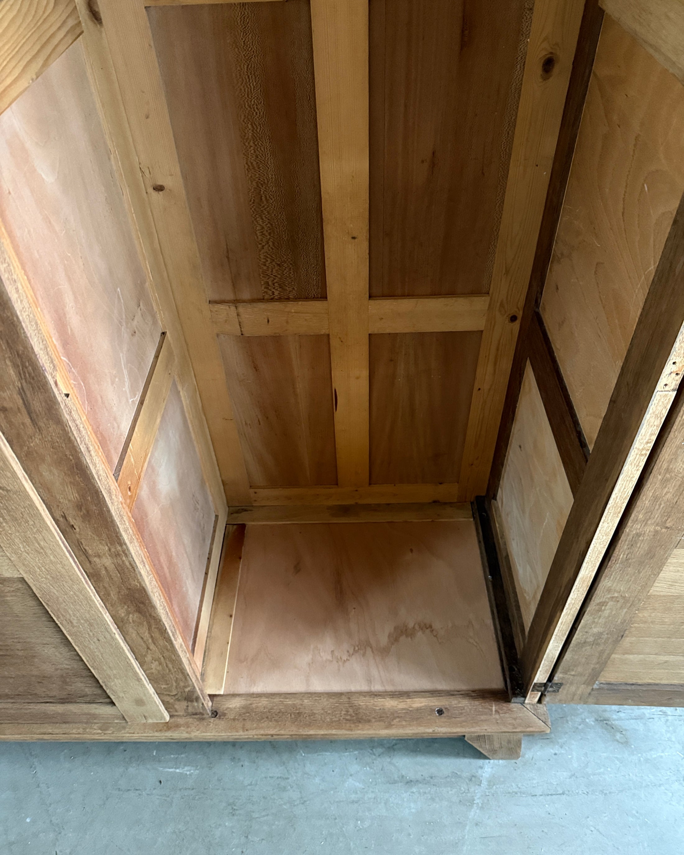 Armoire René Gabriel rénovée