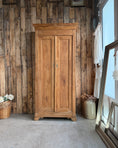 Charger l'image dans la visionneuse de la galerie, Petite armoire ancienne
