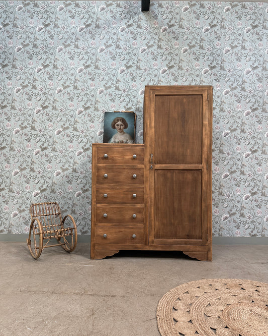 Armoire art déco asymétrique