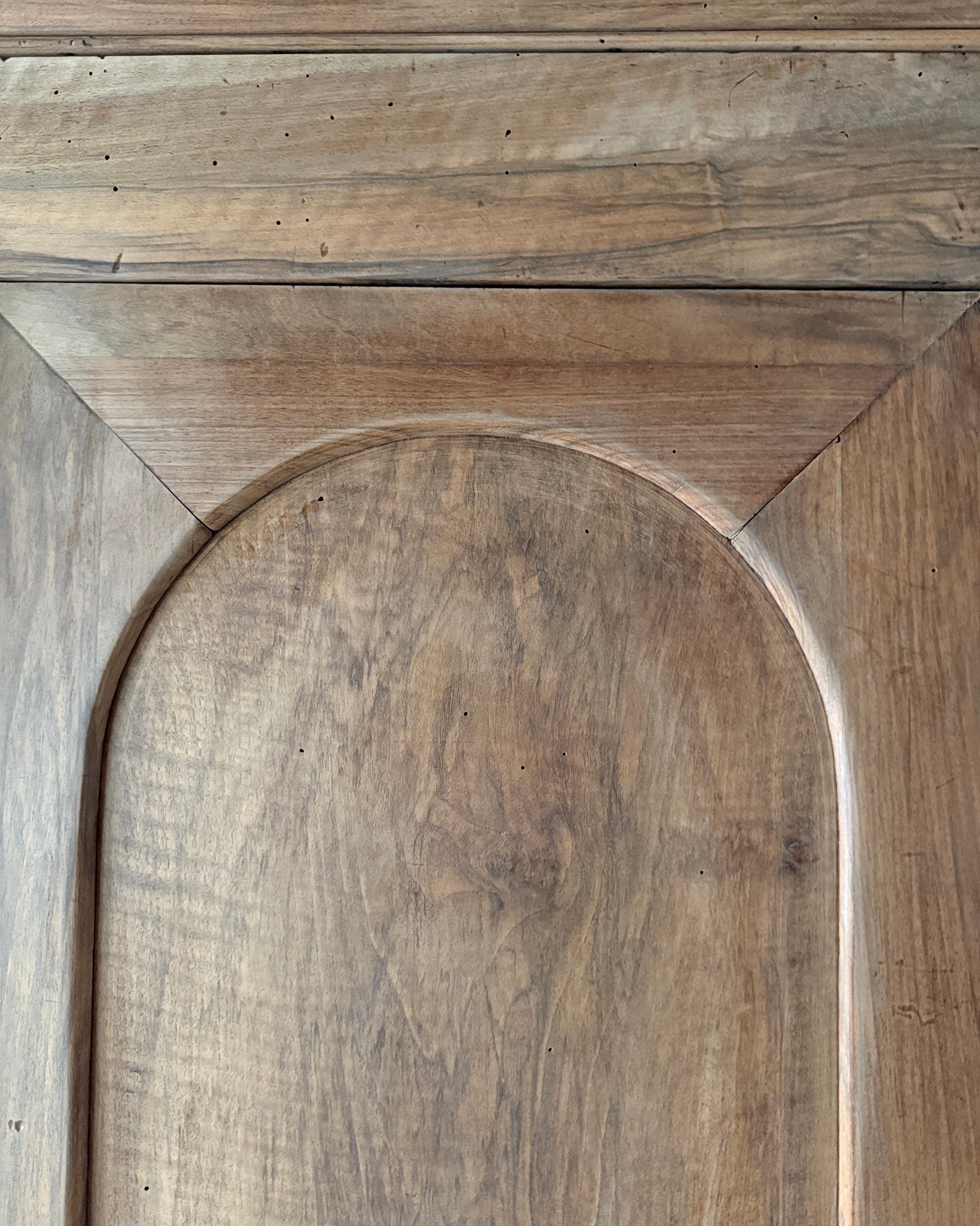 Grande armoire de mariage