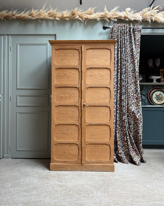 Armoire de notaire en chêne