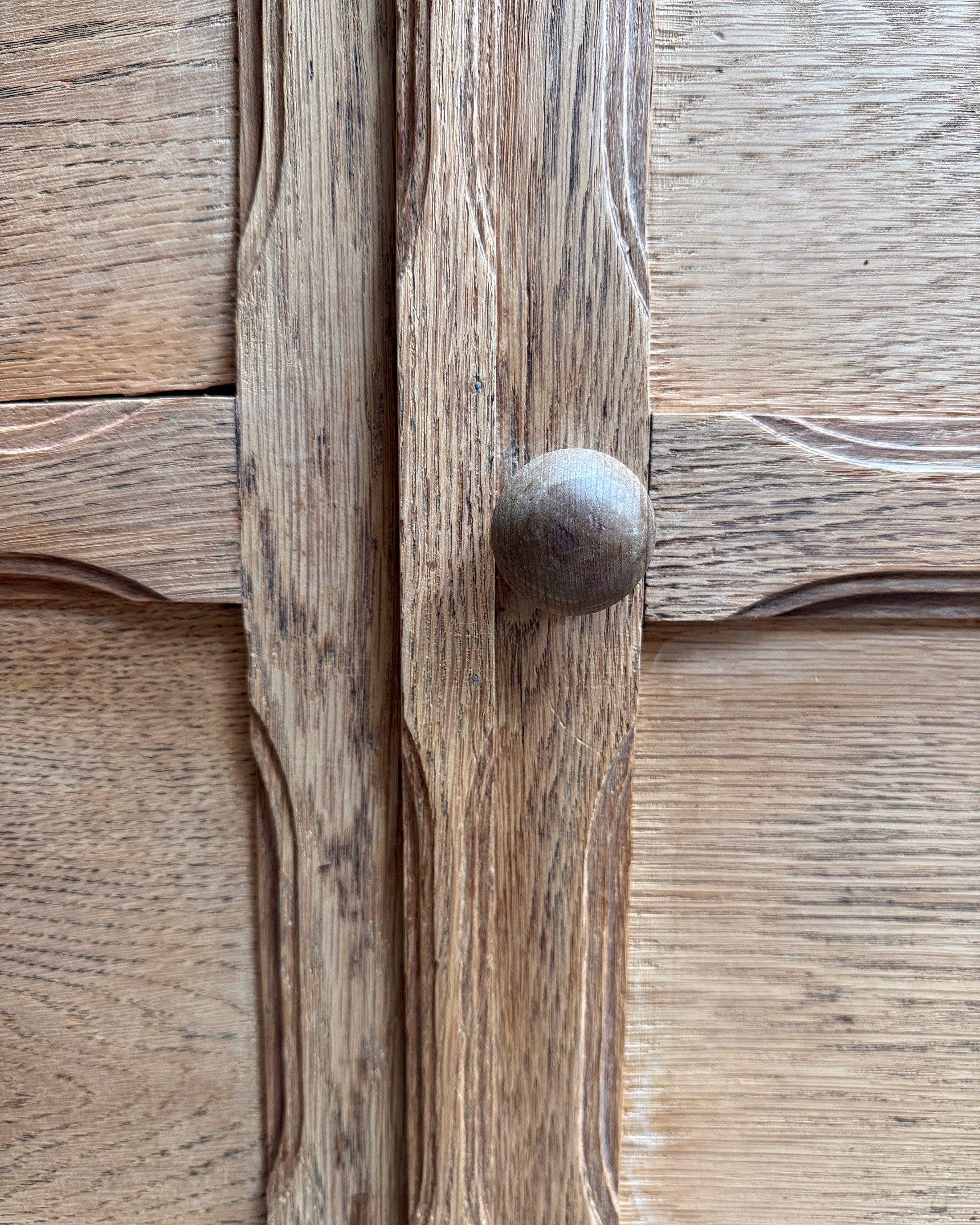 Armoire de notaire en chêne