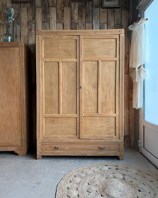 Armoire Art Déco avec penderie et tiroir