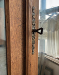 Charger l'image dans la visionneuse de la galerie, Armoire parisienne Art Déco en chêne
