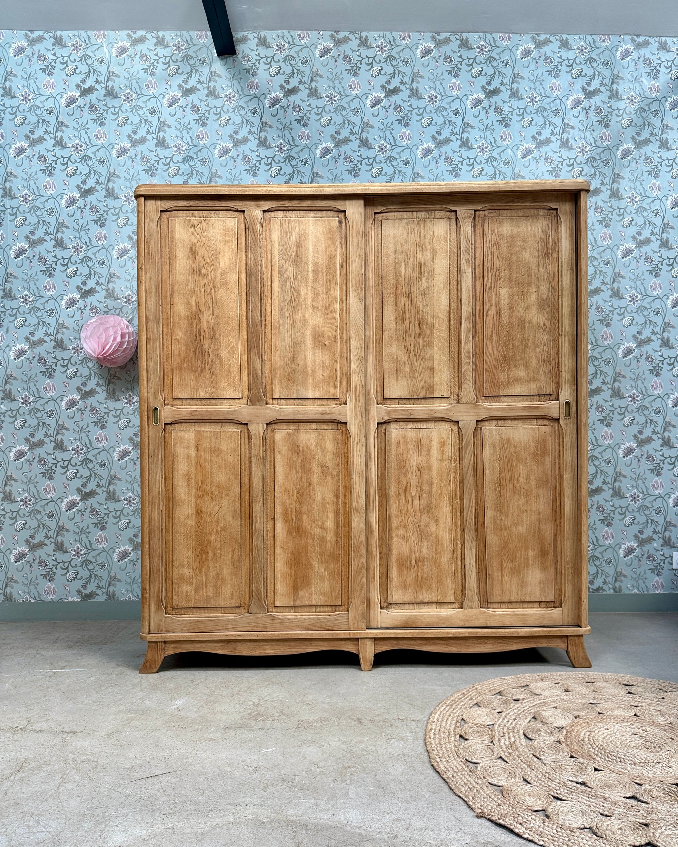 Armoire parisienne double avec penderie
