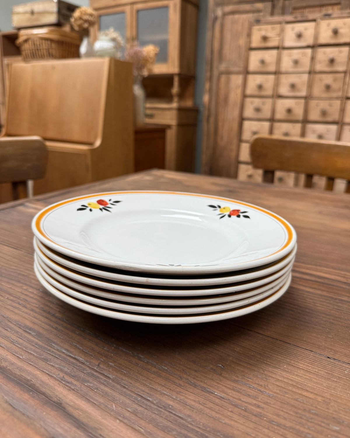 Assiettes plates Moulin des Loups, modèle Granit