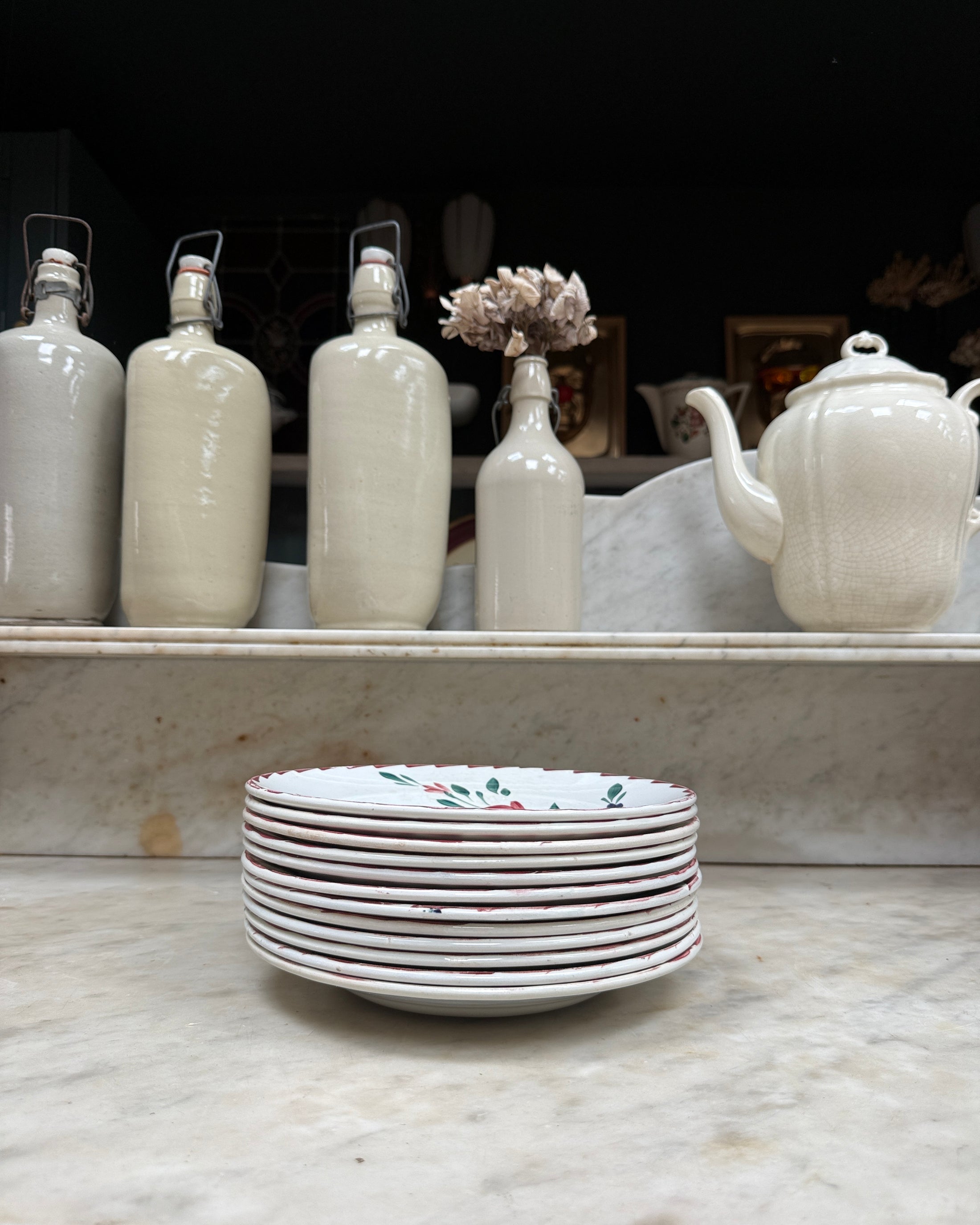 Assiettes plates terre de fer Moulin des Loups