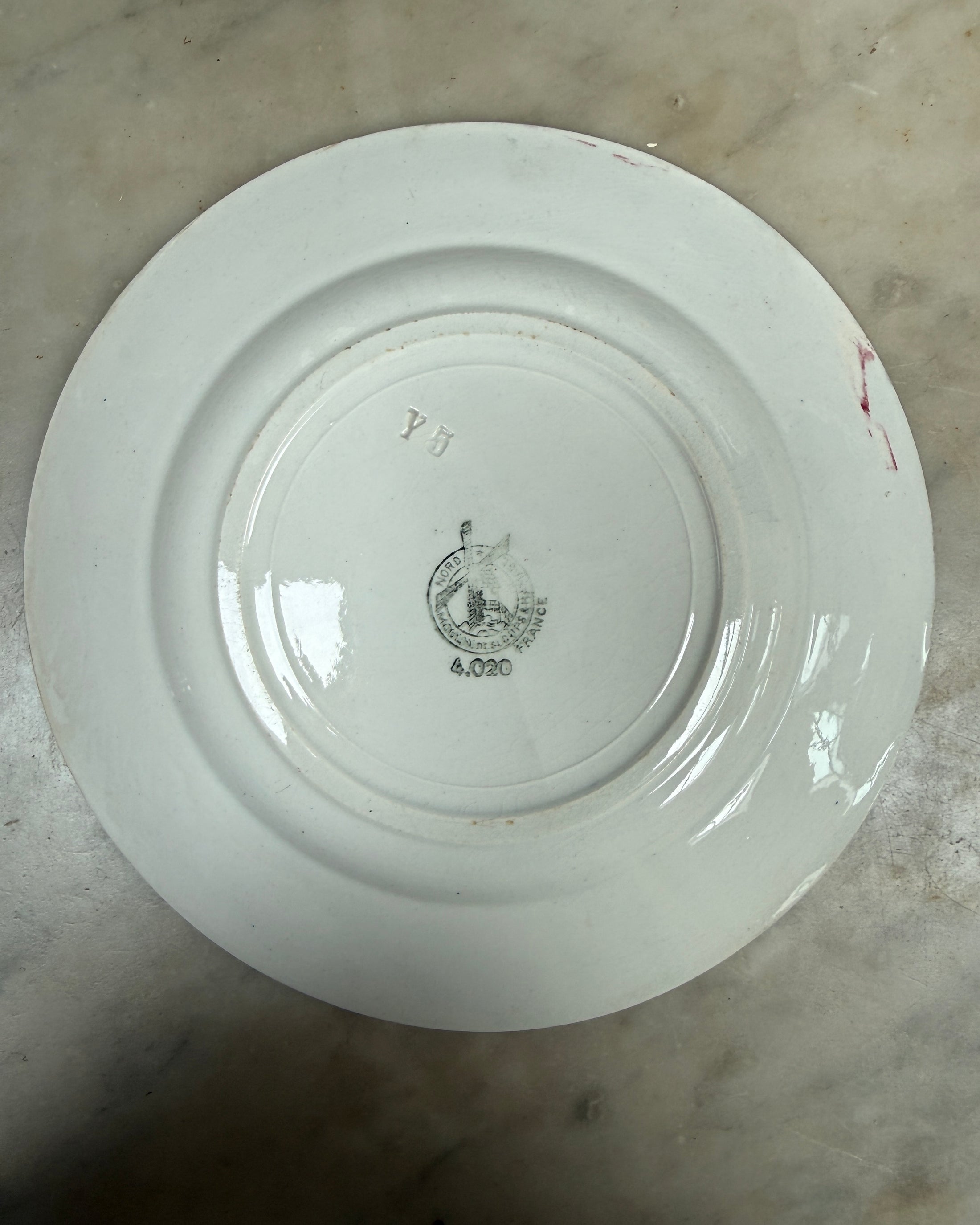 Assiettes plates terre de fer Moulin des Loups