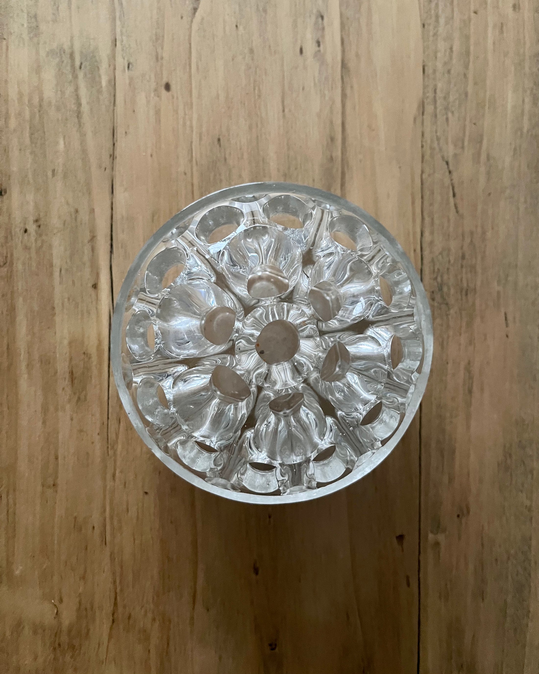 Pique-fleurs en verre