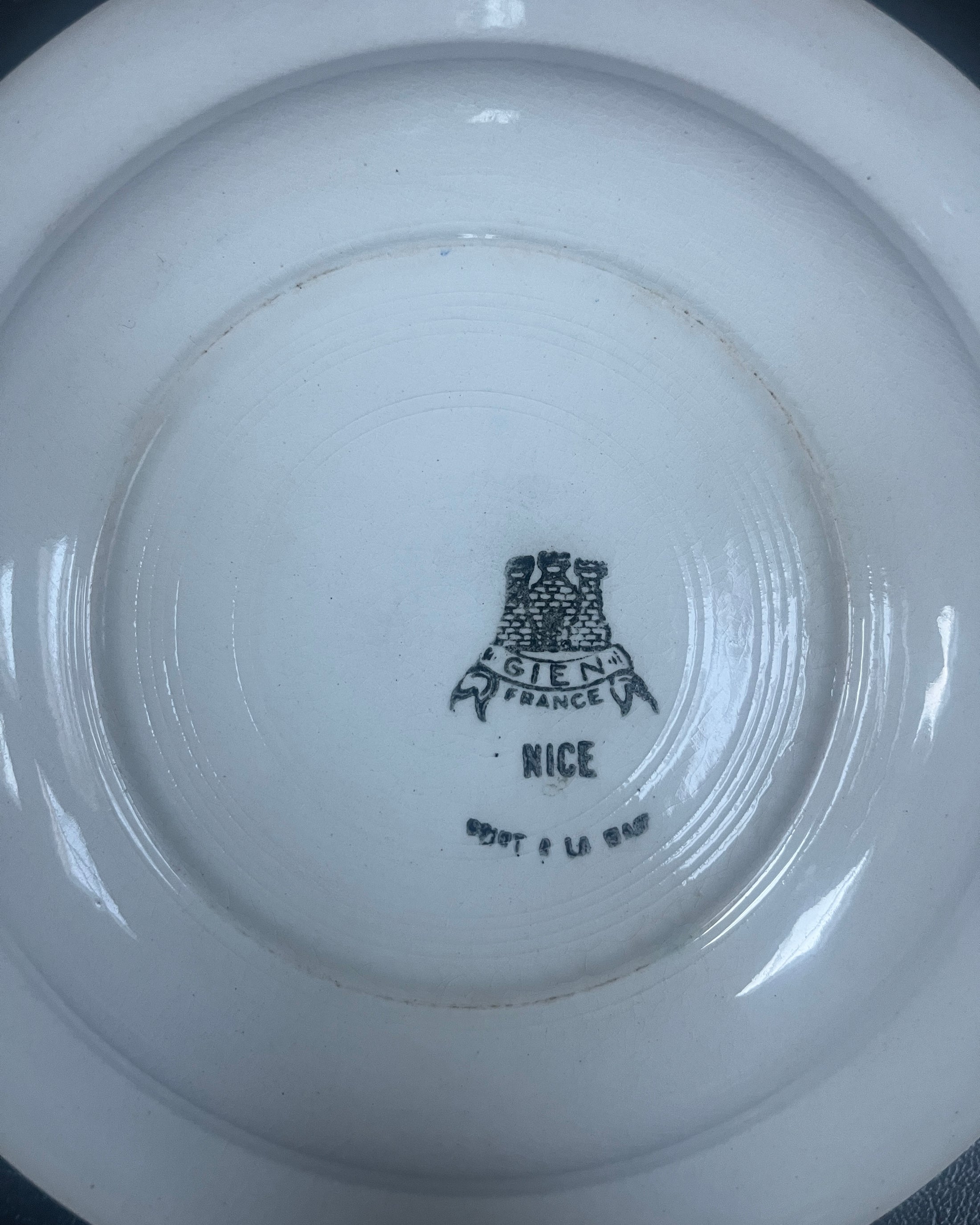 Assiettes creuses terre de fer Gien