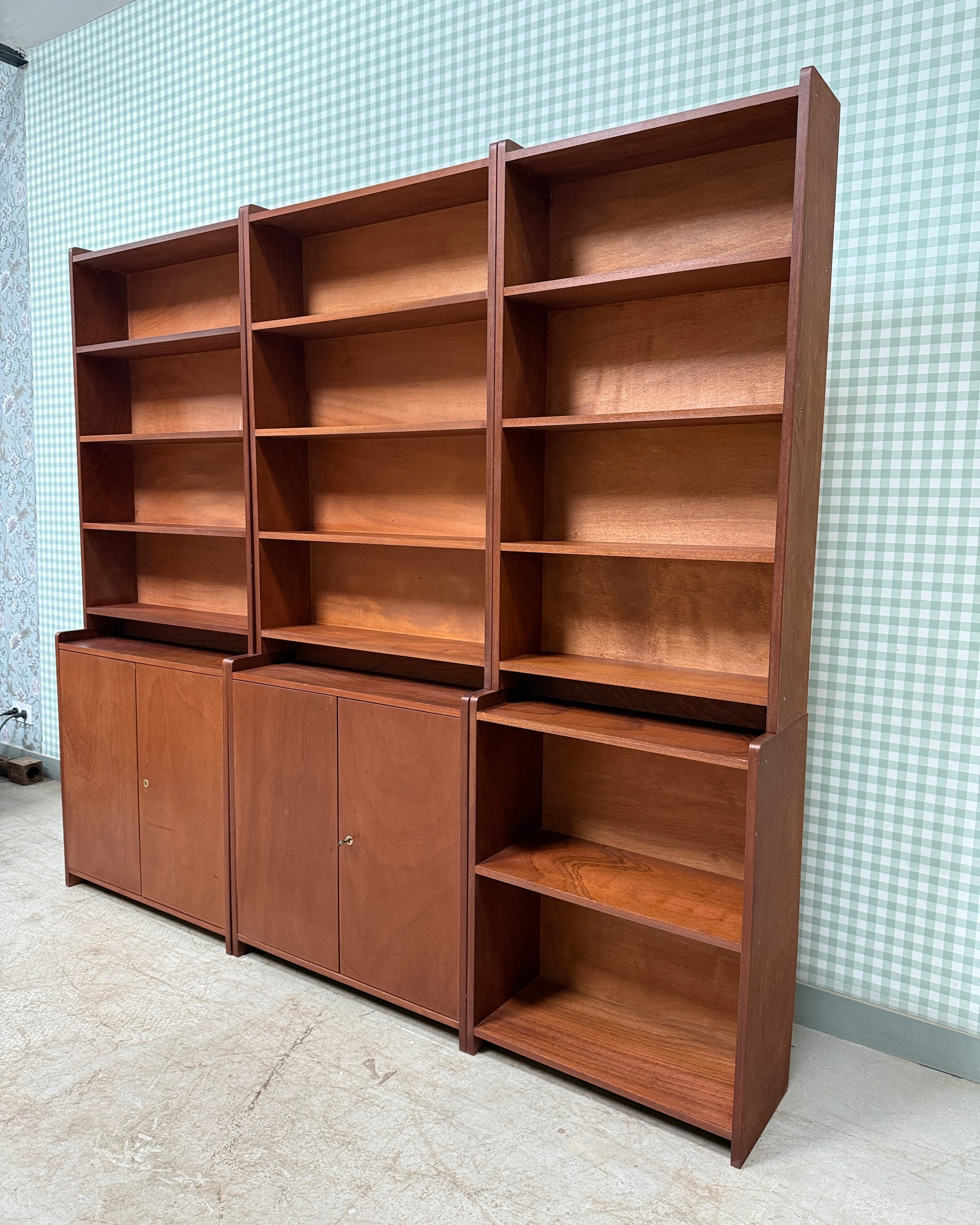 Bibliothèque vintage en teck années 60