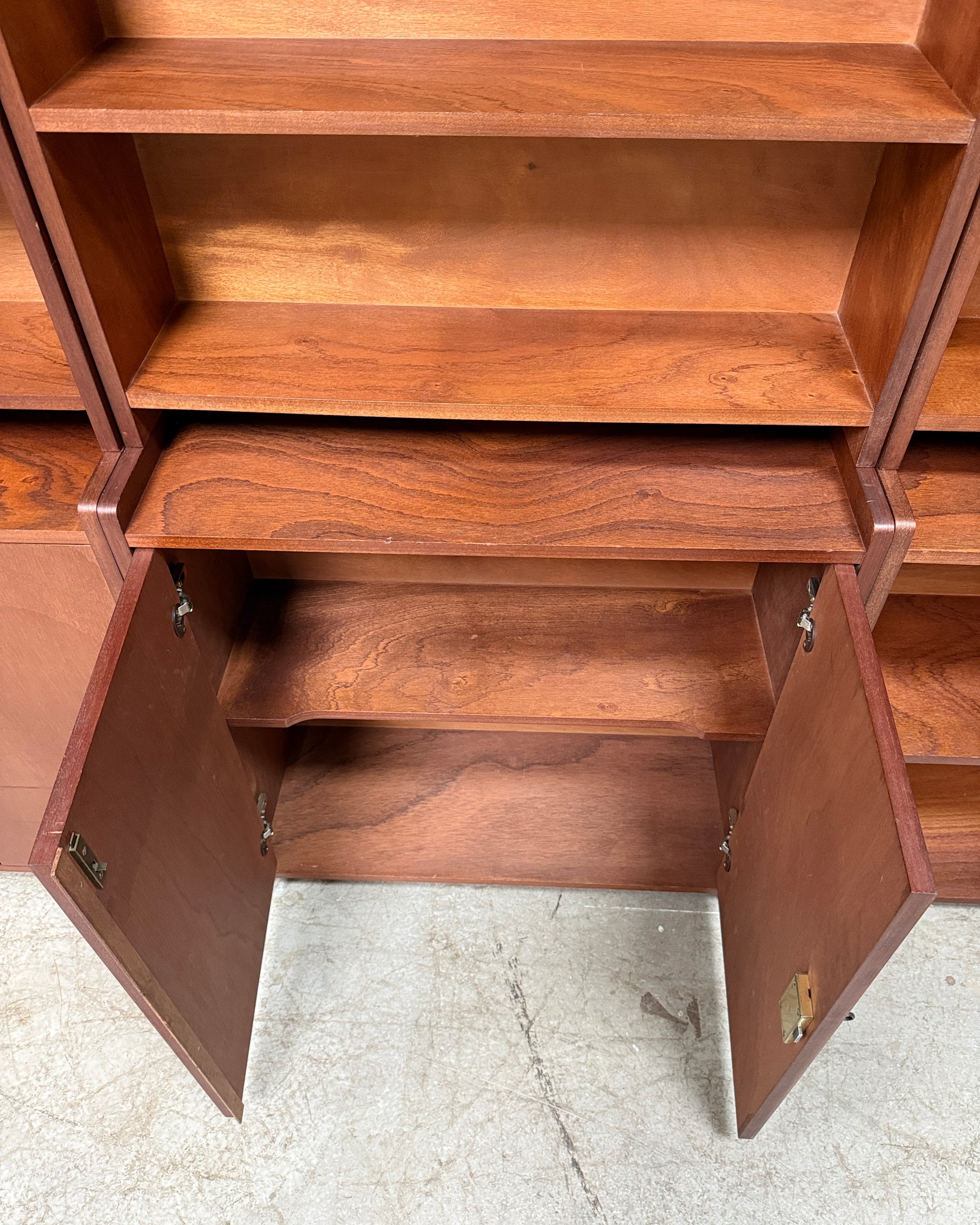 Bibliothèque vintage en teck années 60